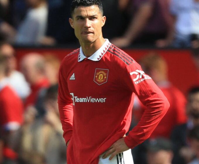 Manchester United arranca la Premier perdiendo y con Ronaldo en la banca